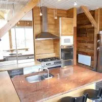 Maison du Giraldès Claux Puy Mary GR400 gite chalet، فندق في Le Claux
