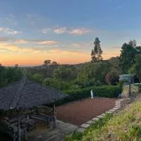 Bright & Beautiful Home On The Hills!, hotel u gradu Kelmscott