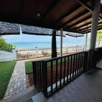 Janas Blue Water Corner, hotel en Trincomalee