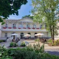 Nowy Gurewicz – hotel w Otwocku