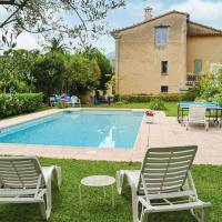 Stunning Home In Chteauneuf De Grasse With 2 Bedrooms, Wifi And Outdoor Swimming Pool