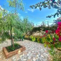 La Bouganville B&B, hotel em Acconia