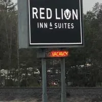 Red Lion Inn and Suites La Pine, Oregon، فندق في لا بين