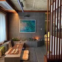 Viva La Vida - Seochon Private Apartment, hotell i Seochon i Seoul