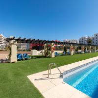 Apartment in Puerto Banus with pool views and parking