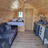 Caledonian Pod. In Caol, Fort William, hotel em Caol