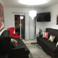 New Condo Palma Real 3 bd Apt 5 mins from STi, hotel poblíž Letiště Cibao - STI, Hato Mayor