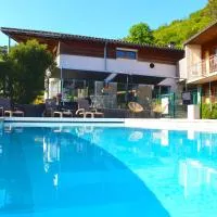 Logis Hôtel Le Vanséen, hotelli kohteessa Les Vans