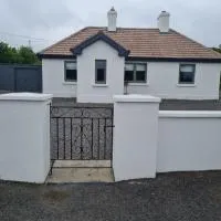 The Little White House, hótel í Tyrrellspass