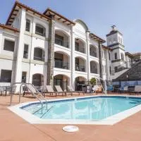 La Quinta Inn & Suites by Wyndham Santa Cruz, hotel di Santa Cruz