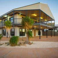 16 Crevalle Way, hotel near Learmonth Airport - LEA, Exmouth