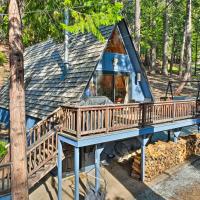 Dreamy Woodland Hideaway with Grills and Fire Pit!