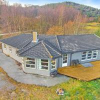 Stunning home in Auklandshamn with Sauna, Private swimming pool and Indoor swimming pool