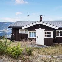 Amazing home in Fagernes with 2 Bedrooms, hotell på Fagernes