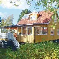 Amazing Home In Spnga With 3 Bedrooms And Wifi, hotel in Spånga - Tensta, Stockholm