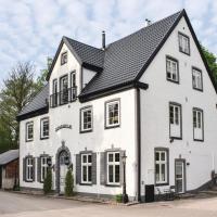 Beautiful Home In Klippan With 7 Bedrooms, Sauna And Wifi