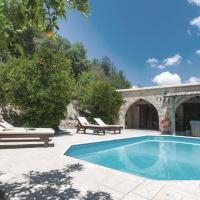 Two-Bedroom Holiday Home in Miliou Paphos, отель в городе Милиу