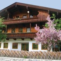 Three-Bedroom Apartment in Alpbach, hotel in Alpbach