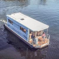 Beautiful Ship-boat In Hennigsdorf With 1 Bedrooms