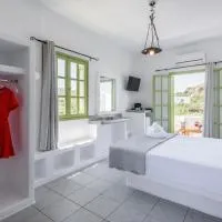 Pente Elies Milos, hotell i Pollonia