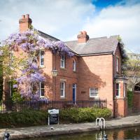 Lock Keepers Cottage - Detached House in the city, hotel v Manchestri (Castlefield)