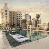 LUXURY SUITE - Beach and Burj Al Arab minutes away-unit 414