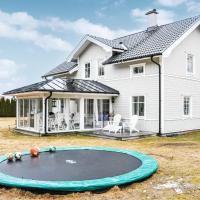 칼스타드 Karlstad Airport - KSD 근처 호텔 4 Bedroom Nice Home In Karlstad