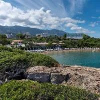 Denizkizi Hotel, hotel in Girne