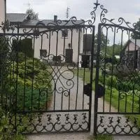 viesu nams "Laimes pakavs", Hotel in Straupe