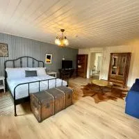 Casa Bella Oschesina by Quokka 360 - Charming Stay in the Village of Osco, hotel i Osco