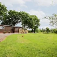 The Log Cabin, khách sạn ở Tenbury