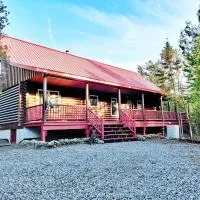 Tobermory Peaceful Private Entire Cottage Log Home Spacious Fully Equipped, hotel u gradu Miller Lake
