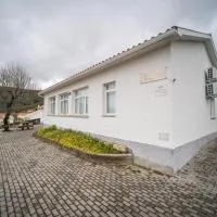 Casas da Escola - "A Escola" - Meãs, hotel sa Pampilhosa da Serra