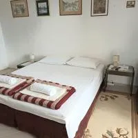 Guesthouse Ljilja - apartment with balcony 2, hotell i Meljine