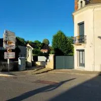 Le Héron bleu de la Brenne, hotell i Tournon-Saint-Martin