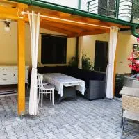 Apartment Tomic – hotel w mieście Živogošće