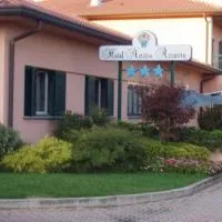 Hotel Nastro Azzurro, hotel sa Monguzzo 