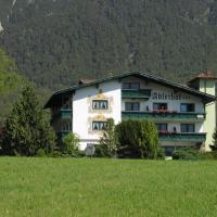 Adlerhof am Sonnenplateau, hotel di Mieming