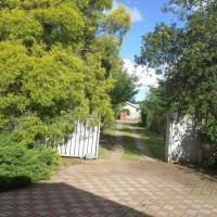 Three Angelz Lodge, hotel near Queenstown Airport - UTW, Queenstown
