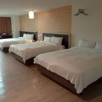 Dengfeng Milan Business Hotel – hotel w mieście Huwei