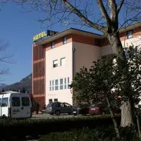 Hotel Willy, хотел в Джемона дел Фриули