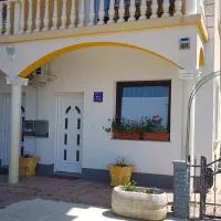 Apartman Zeko, hotel sa Veliki Lovrečan