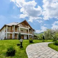 Pensiunea Coronita, hotel u gradu 'Vişeu de Sus'