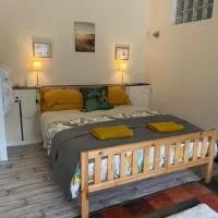 No 5 Plaisance Studio, ξενοδοχείο σε Plaisance