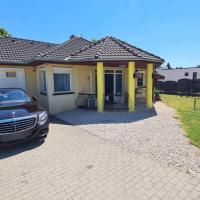 Siófok Private House، فندق في Balatonkiliti، سيوفوك