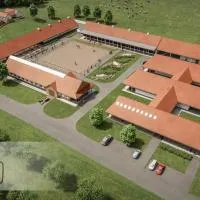 Breier Farm - Tanya Panzió, hotel Pomázon