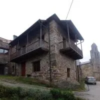 Casa de Abril 2, hotel din San Cristóbal de Valdueza