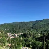 Gîte le Tour 45 m2 Cévennes Lozère, hotel u gradu Le Collet-de-Dèze