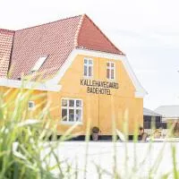 Kallehavegaard Badehotel og Restaurant, hotel di Lokken
