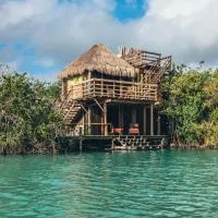 La Embajada Universal The Eighth Color of Bacalar, hotel a Huay Pix